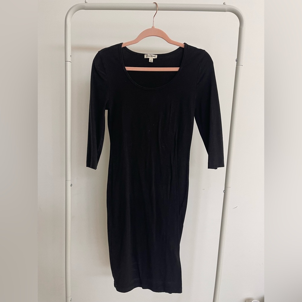 Zenana Outfitters Elegant Black Long Sleeve Dress
